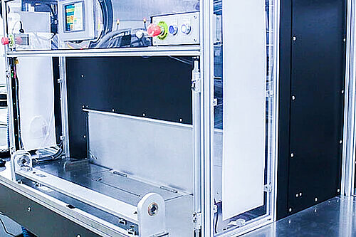 Vision guieded laser welding | MedTech Case Study by HAHN Automation Group Vision guieded laser welding | MedTech Case Study by HAHN Automation Group