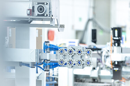 Automation solutions for the Electonics and MedTech sectors